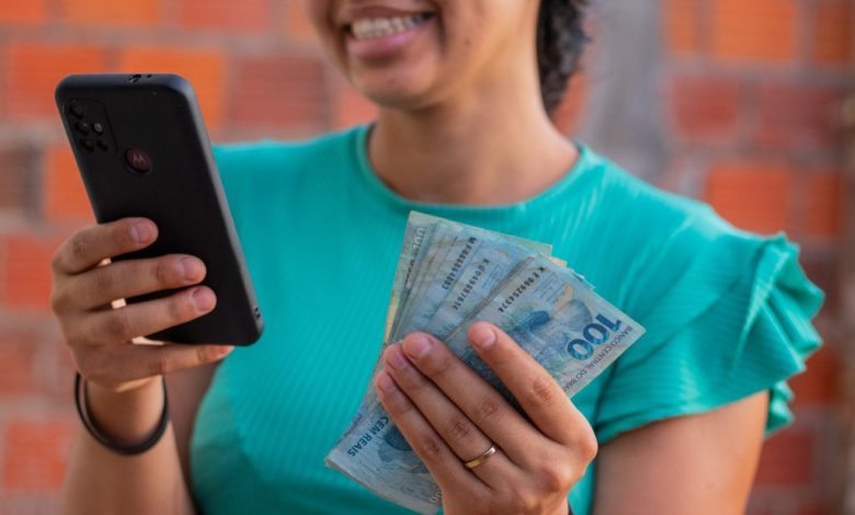 Responder pesquisas e ganhar dinheiro é possível? Entenda como funciona