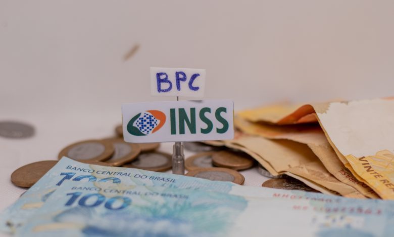 BPC Facilitado: Reembolso para Idosos pelo INSS