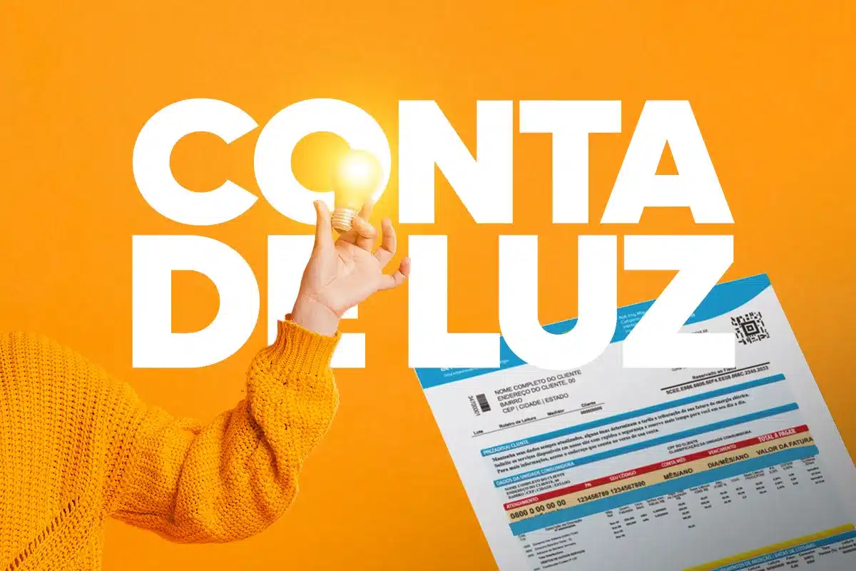 Mão com blusa laranja segura lâmpada acesa ao lado de fatura de energia sobre fundo amarelo.