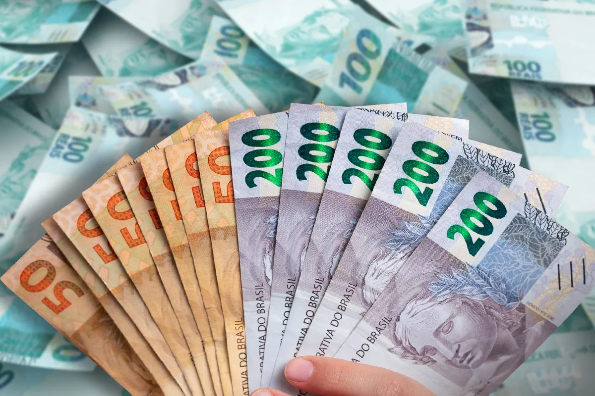 Saque de R$6.220 está disponível até este domingo (03) e brasileiros devem seguir este passo a passo para liberar o valor